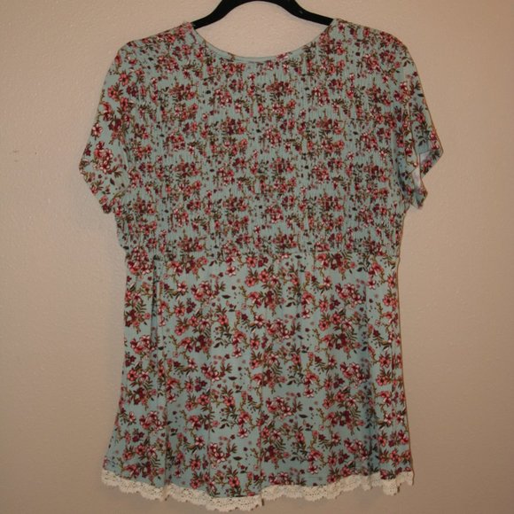 Rewind Bouquet Ditsy Floral Smocked Shirt Lace Trim Size Large - Picture 5 of 5